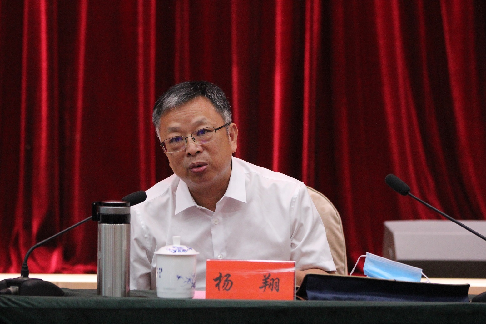 讲春梅故事 学英模精神 育法学新人——新葡萄8883官网AMG与邵阳法院联合开展读书报告会·座谈会